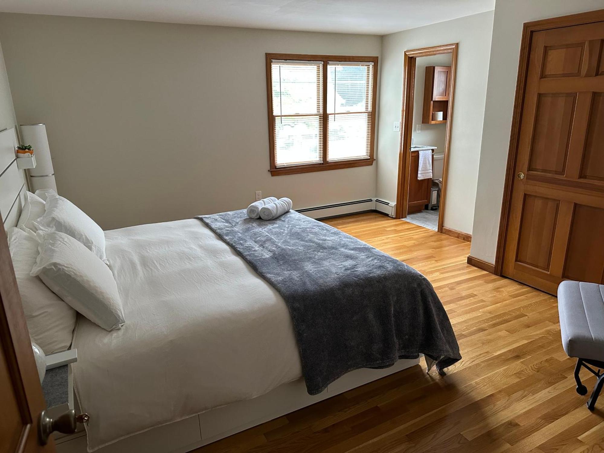 Boston Single Family House - Super Quiet And Private Villa Exterior photo